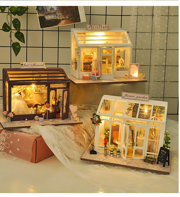 Wooden Doll Houses Store Miniature Toys for children Christmas Gift